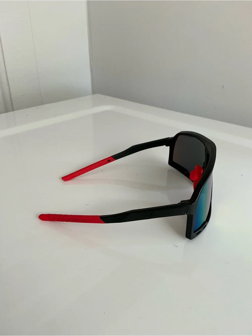 Men's Red Frame Mirrored Sports Sunglasses